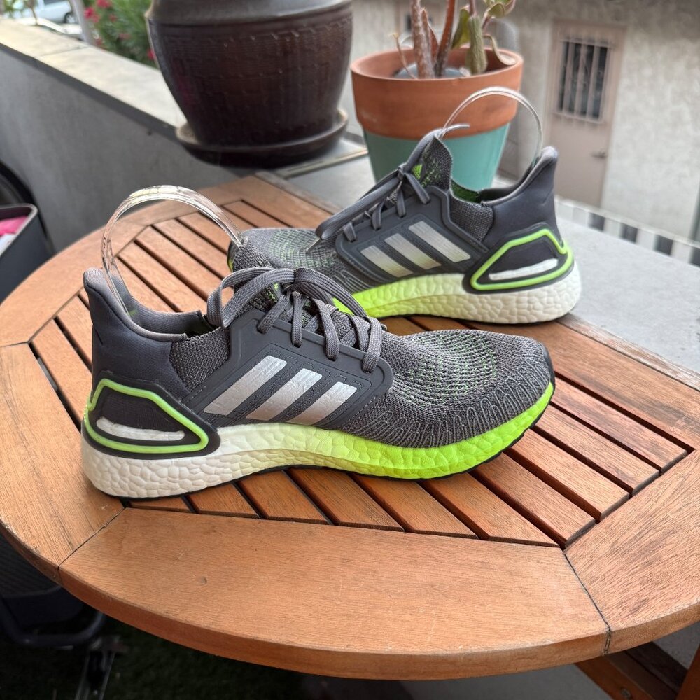 Adidas Mens Ultraboost 20 Running Shoes Size 6.5 Gray/Green Boost Cushion - Picture 2 of 8